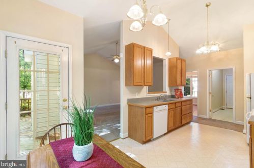 10805 Chancellorsville Dr, Spotsylvania VA  22553-3929 exterior