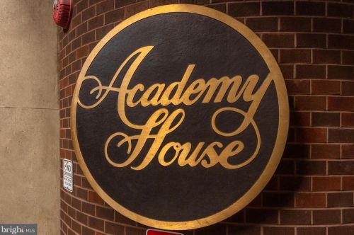 1420 Locust St, Philadelphia PA  19102-4201 exterior