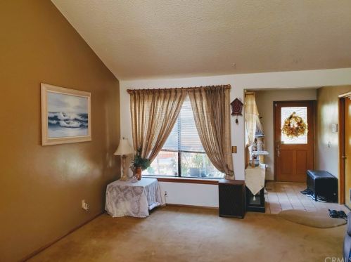670 Lake St, Lake Elsinore, CA 92530-4218
