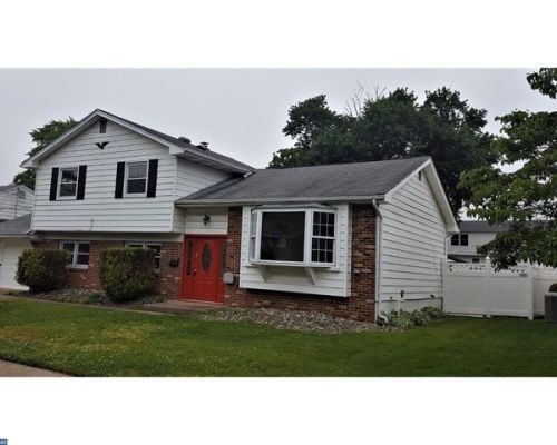 319 Roberts Ave, Gloucester, NJ 08031-2713