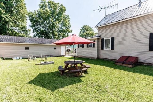 302 Calhoun St, Mount Vernon OH  43050-2012 exterior