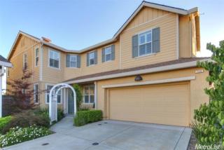 140 Soaring Hawk Ln, Sacramento, CA 95833-3789