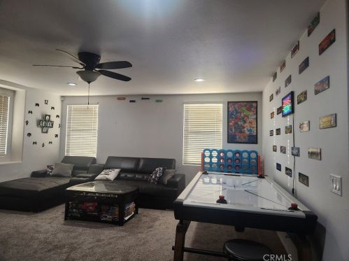 12548 Mesa St, Victorville CA  92392-4808 exterior