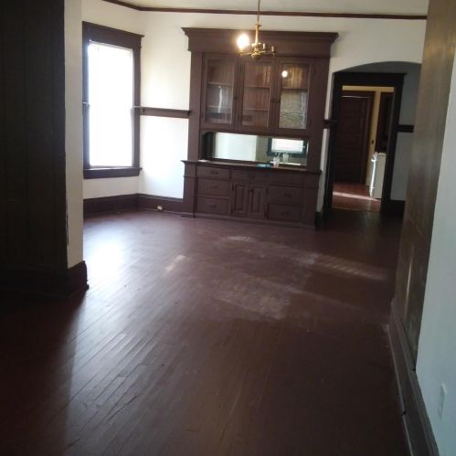 3819 Walnut St, Milwaukee, WI 53208-1852