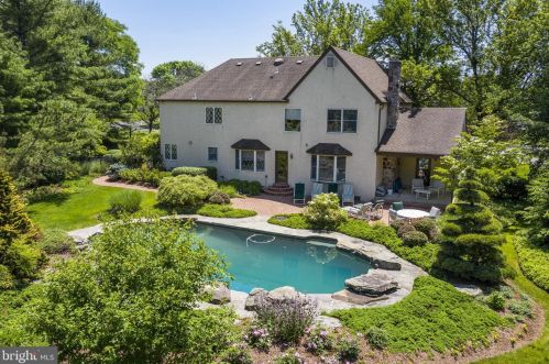 1828 Inverness Dr, Yardley, PA 19067-3908