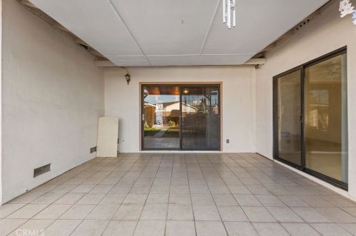 9581 Swallow Ln, Garden Grove CA  92841-2638 exterior