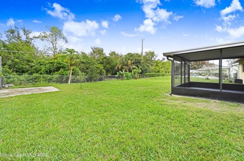 2250 Talmadge Dr, Titusville FL  32780-4606 exterior