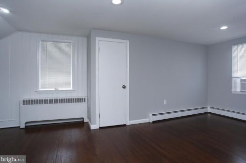 23 Diamond St, Souderton PA  18964-1602 exterior