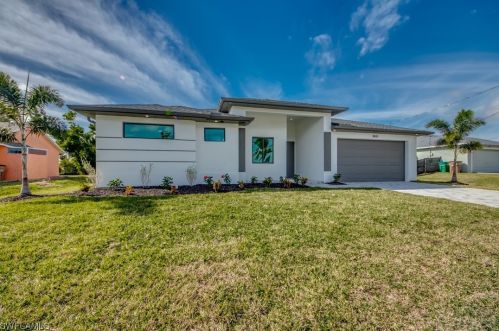 3820 14th Ave, Cape Coral, FL 33909-0064