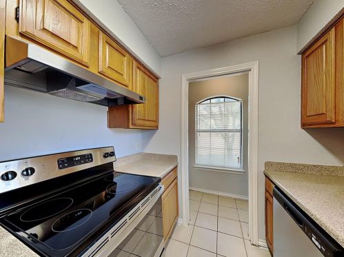 701 Penn Pl, Cedar Hill TX  75104-1747 exterior