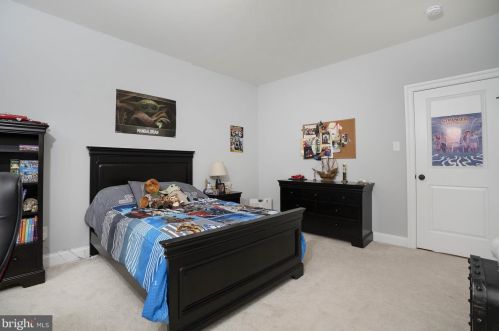 10 Pine Valley Ct, Glen Mills PA  19342-1823 exterior