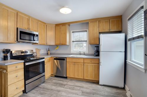 6425 Washburn Ave, Minneapolis MN 55423-1032 exterior