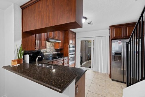 10108 Peaceful Ct, Santee CA  92071-1839 exterior