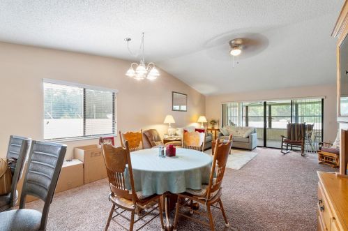 4410 Glenns Lndg, Winter Haven, FL 33884-2440