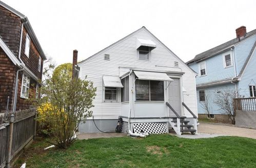 312 Nelson St, Providence RI  02908-2126 exterior