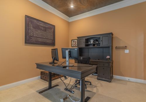9894 Burleigh Ln, Hamilton KY  41091-8735 exterior