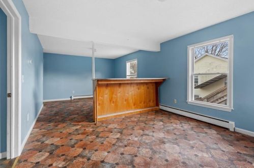 140 Chestnut St, Norwich CT  exterior