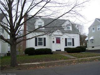 55 Swanson Ave, Stratford, CT 06614-4511