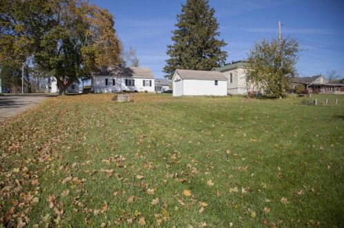 325 Washington St, Dodgeville WI  53533-1033 exterior