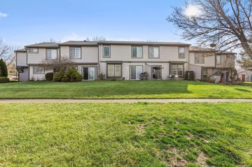 1802 Cliffview Ln, Florence KY  41042-2548 exterior
