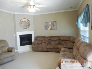 120 Foundry Ct, Yorktown VA  23693-4549 exterior