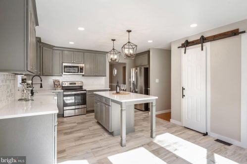 12900 Verrey Ct, Spotsylvania VA  22551-8009 exterior