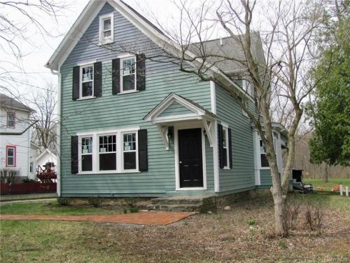 4810 Ransom Rd, Clarence, NY 14031-2139
