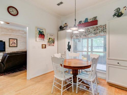 5215 Wedgefield Rd, Granbury TX  76049-4166 exterior