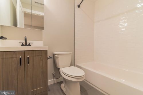 1514 26 St, Philadelphia PA 19146-4403 exterior