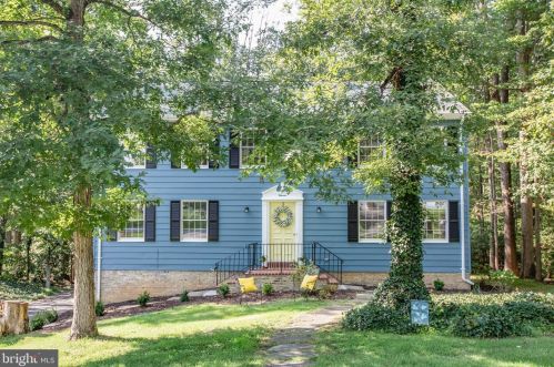 11 Huntington Dr, Fredericksburg, VA 22405-2041