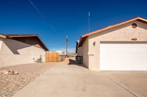 2971 Indian Springs Dr, Lake Havasu City, AZ 86406-8516