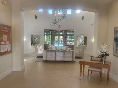 7110 Veneto Dr, Boynton Beach FL  33437-3741 exterior