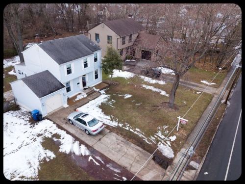 1307 Cinnaminson Ave, Riverton, NJ 08077-2104