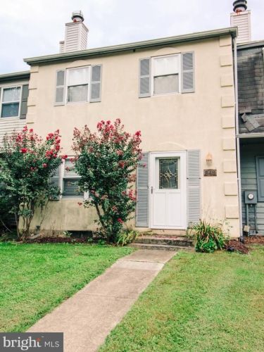 848 Woodcrest Turn, Dover, DE 19904-2412