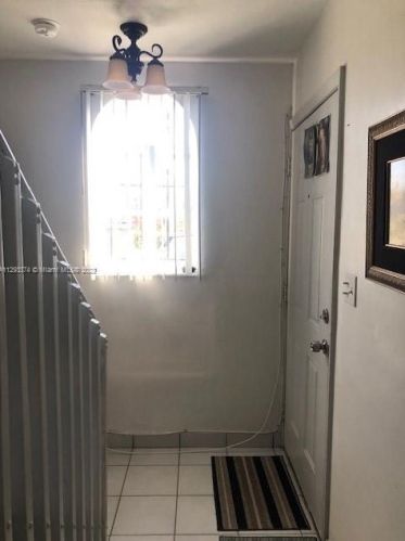 1881 68th St, Hialeah, FL 33014-4438