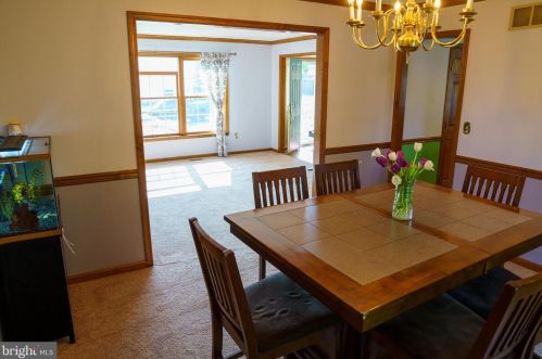 7 Elm Dr, West Enola PA  17025-2083 exterior