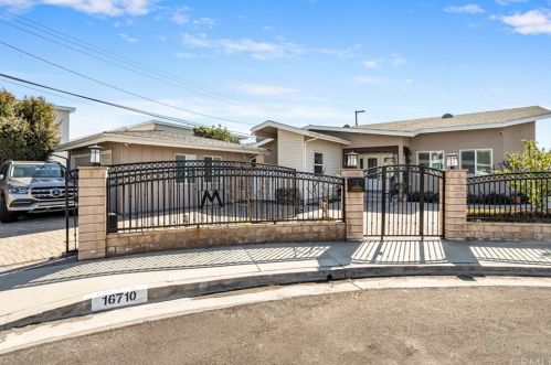 16710 Francis Ct, Torrance, CA 90504-1313