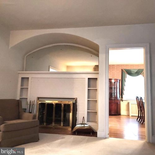 7 Buckingham Ave, Trenton NJ  08618-3311 exterior