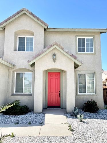 12981 Arvila Dr, Victorville, CA 92392-8331