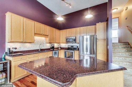 7400 Brady Path, South Saint Paul MN  55076-2341 exterior
