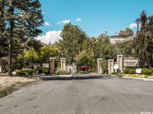 810 Northpoint Dr, Salt Lake City, UT 84103-3346