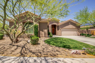 8374 Alyssa Ln, Peoria, AZ 85383-3879
