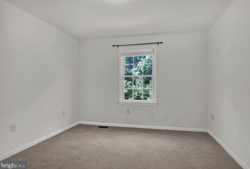 5105 Mendenhall Dr, Navy Sup Dpt PA  17050-8356 exterior