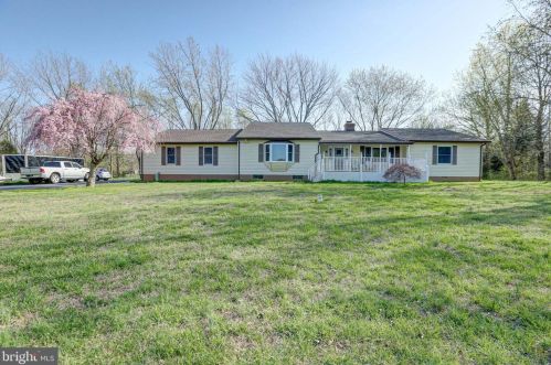 1130 Chestnut Grove Rd, Dover, DE 19904-1534