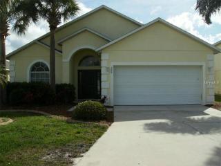 225 Hills Bay Dr, Davenport, FL 33896-7852