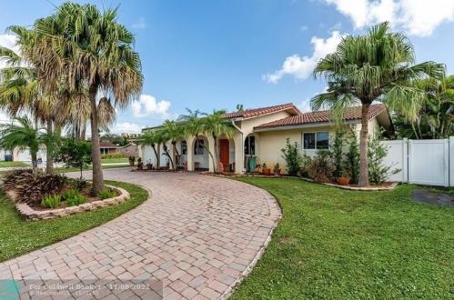 4141 40th Ave, Hollywood, FL 33021-1854