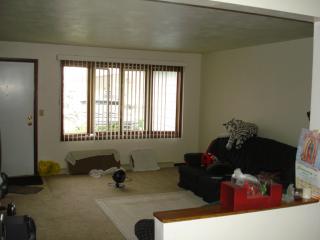 237 Lynndale Dr, Appleton WI  54914-3043 exterior