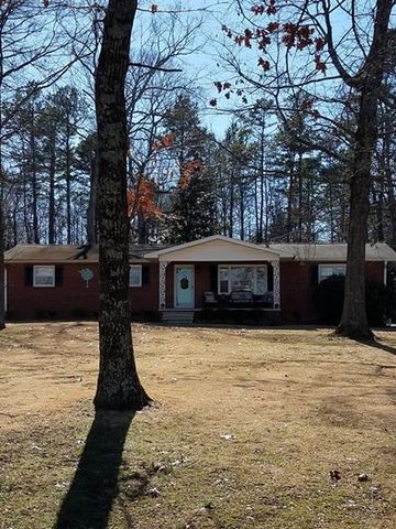 5881 Chesnee Hwy, Chesnee SC  29323-8721 exterior