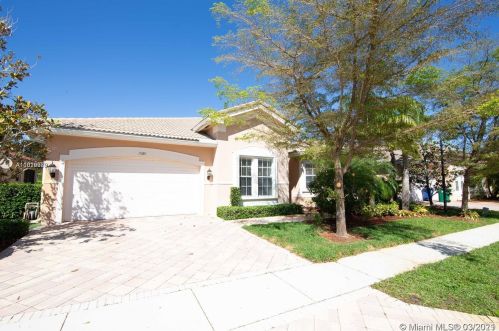 17683 47th St, Hollywood, FL 33029-5049