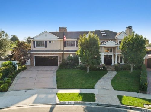 1921 Windward Ln, Newport Beach CA  92660-3816 exterior